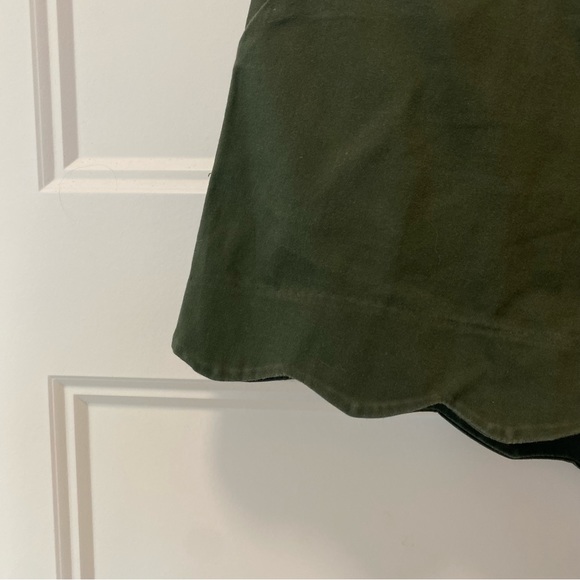 Maurice’s Size 2 Green Scalloped Hem Shorts - Picture 4 of 12